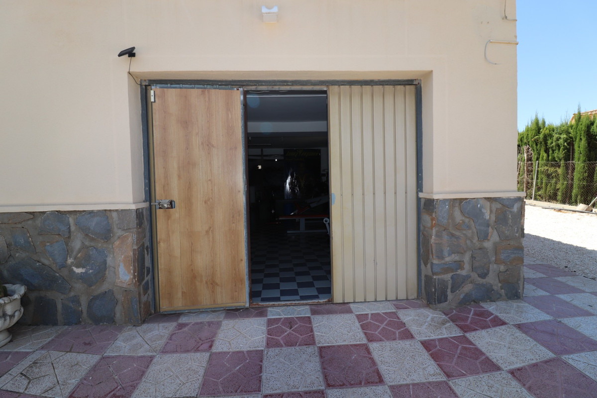 5 Bed Townhouse for sale in Algorfa Costa Blanca, Alicante, Spain