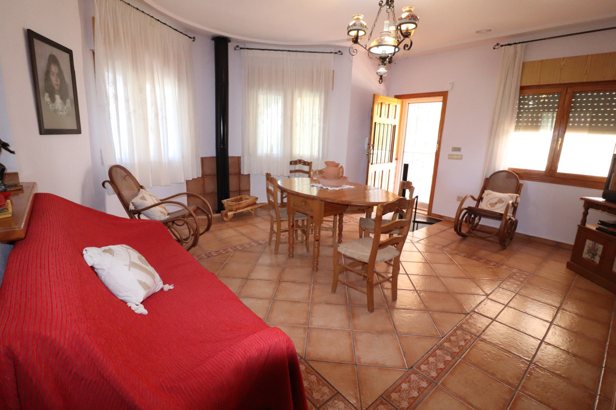 5 Bed Townhouse for sale in Algorfa Costa Blanca, Alicante, Spain