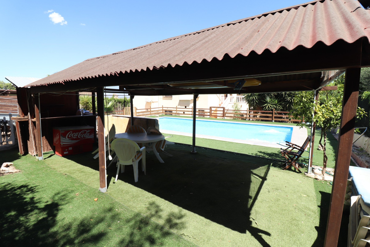 5 Bed Townhouse for sale in Algorfa Costa Blanca, Alicante, Spain