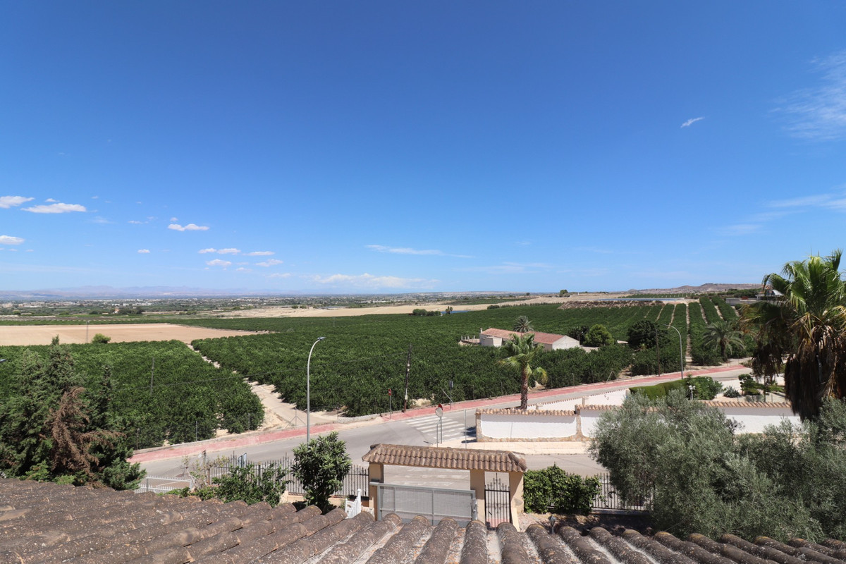 5 Bed Townhouse for sale in Algorfa Costa Blanca, Alicante, Spain