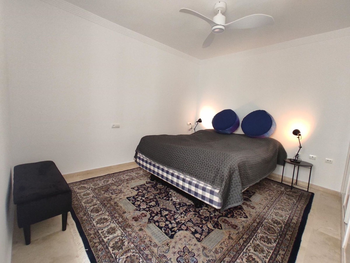 1 Bed Apartment for sale in Marbella Costa Del Sol, Málaga, Spain