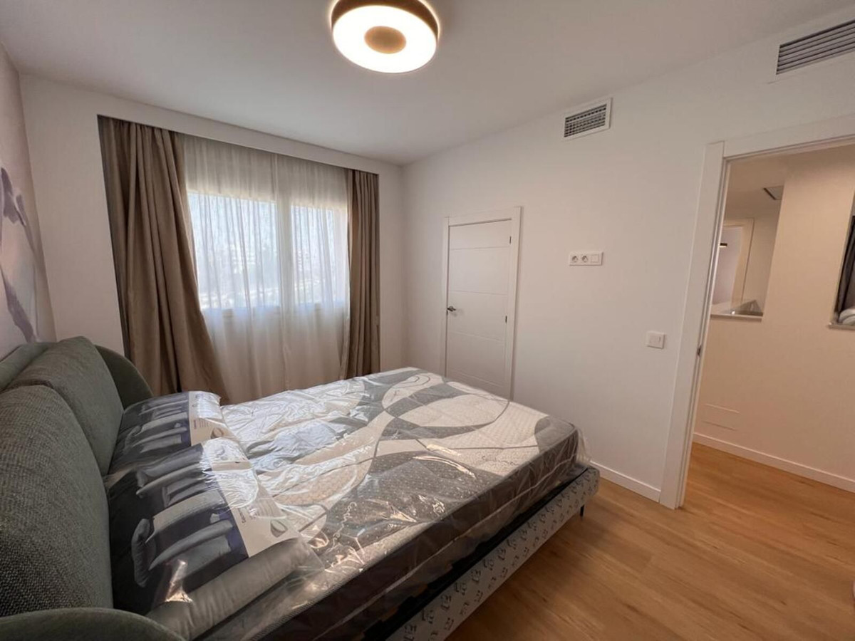 3 Bed Apartment for sale in New Golden Mile Costa Del Sol, Málaga, Spain