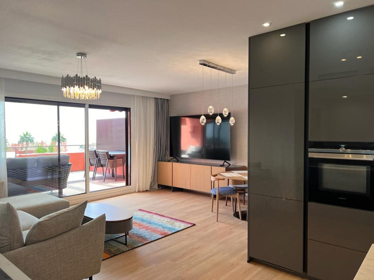 3 Bed Apartment for sale in New Golden Mile Costa Del Sol, Málaga, Spain