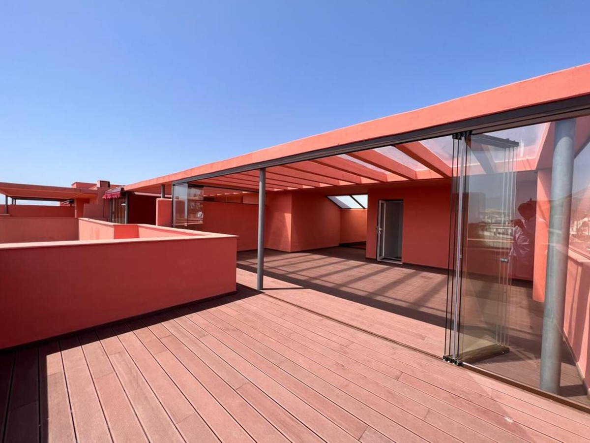 3 Bed Apartment for sale in New Golden Mile Costa Del Sol, Málaga, Spain