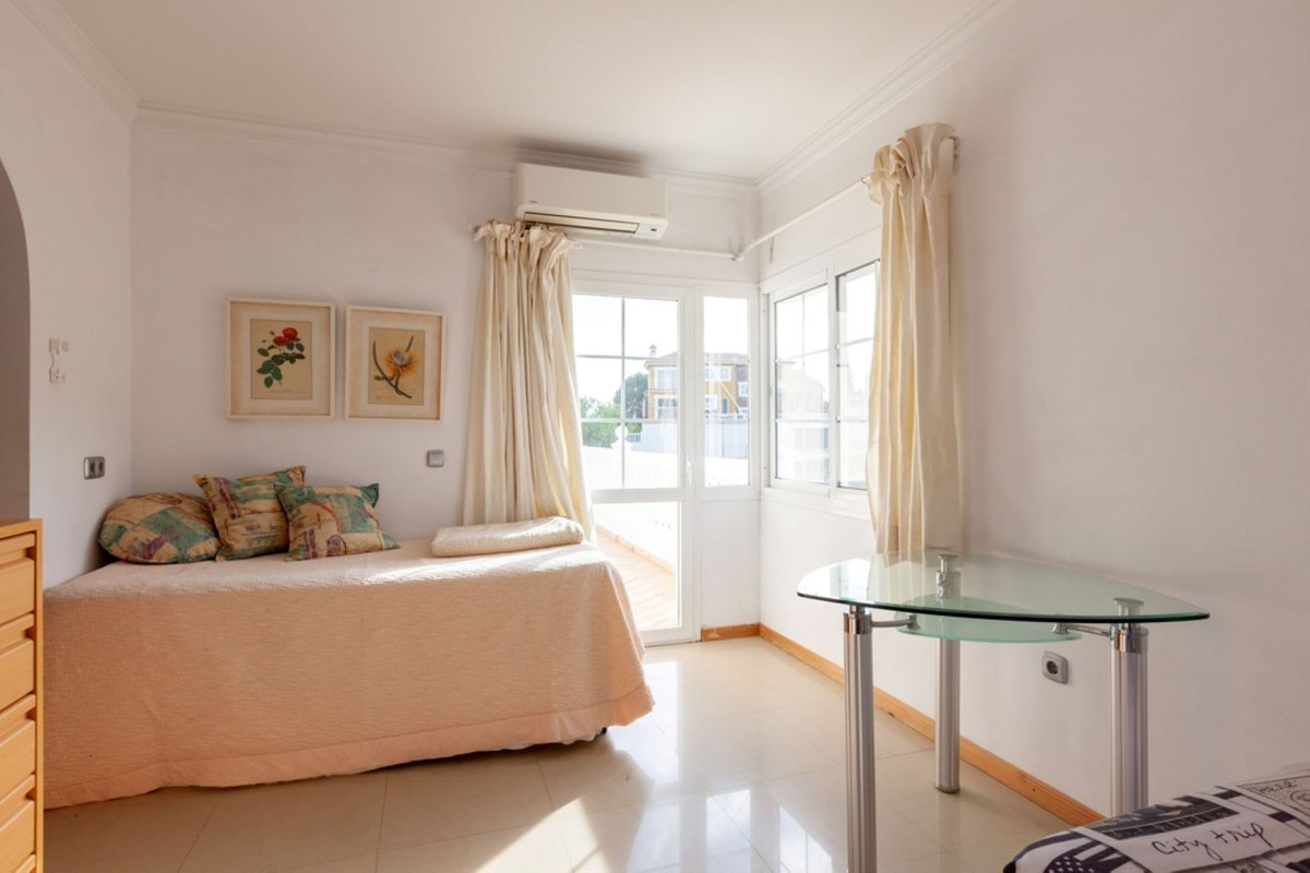 5 Bed Townhouse for sale in Mijas Golf Costa Del Sol, Málaga, Spain