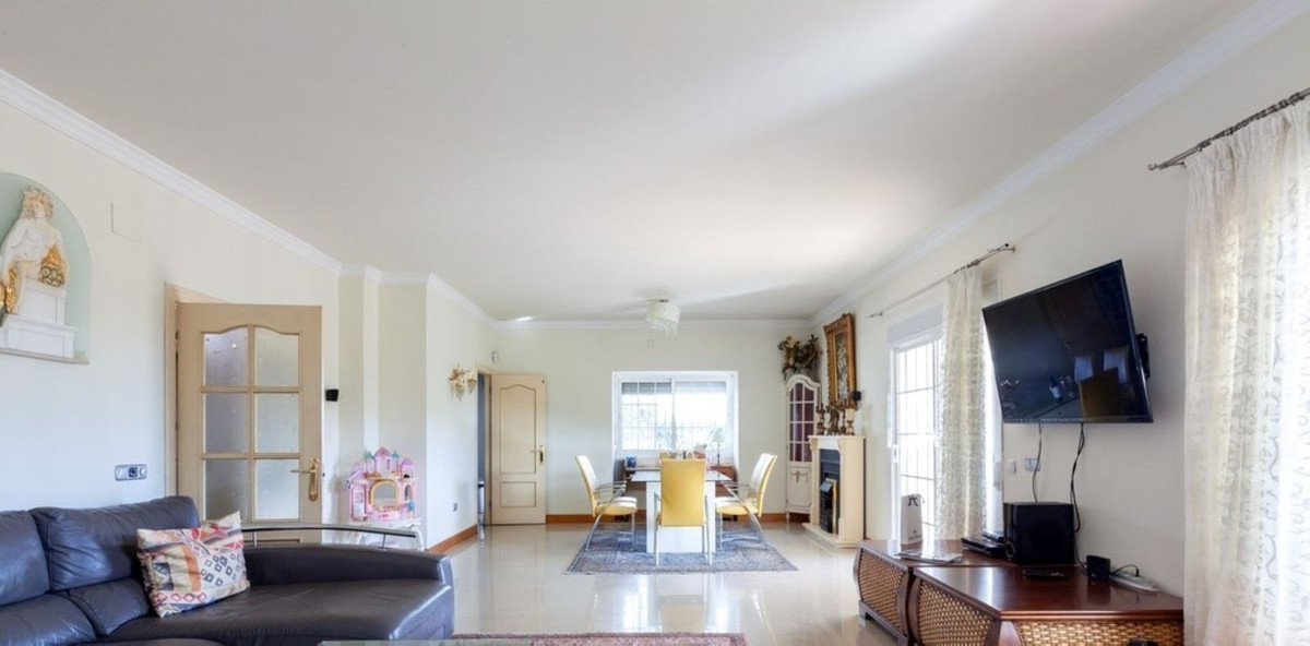5 Bed Townhouse for sale in Mijas Golf Costa Del Sol, Málaga, Spain