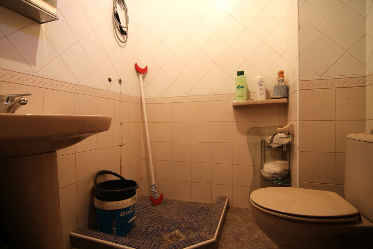 Se vende Terreno Rustico  en Costa Del Sol, Málaga, España