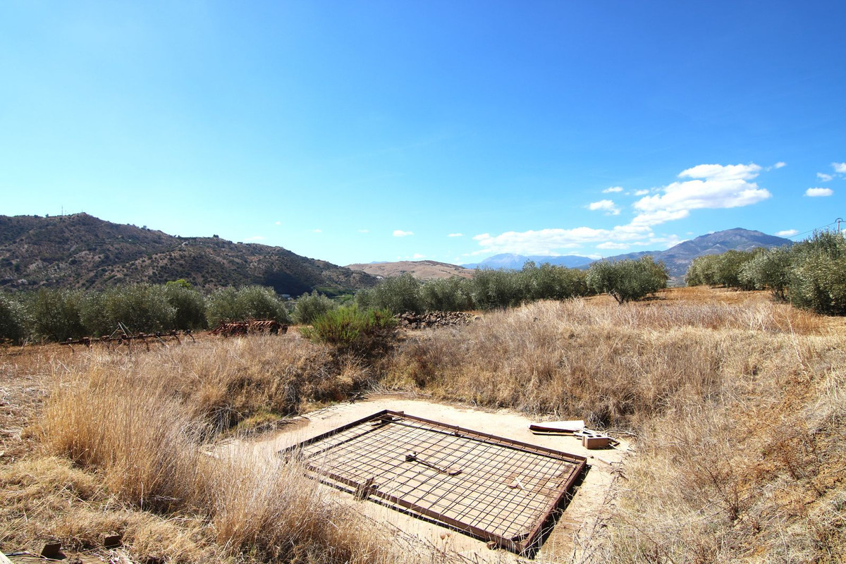 Se vende Terreno Rustico  en Costa Del Sol, Málaga, España