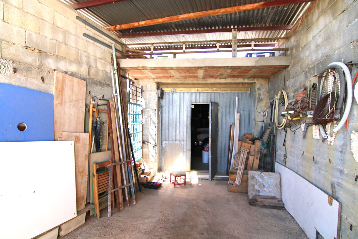 Se vende Terreno Rustico  en Costa Del Sol, Málaga, España