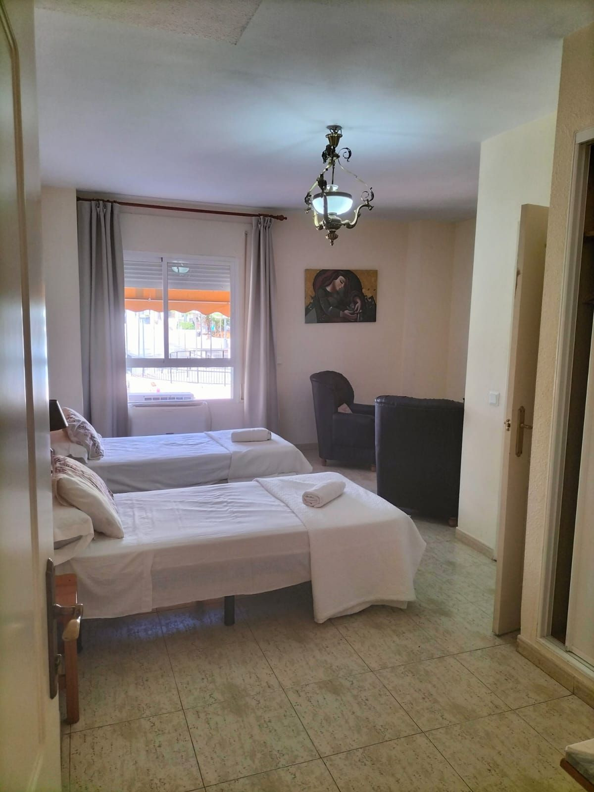 Se vende Hostal de 11 dormitorios en Costa Del Sol, Málaga, España