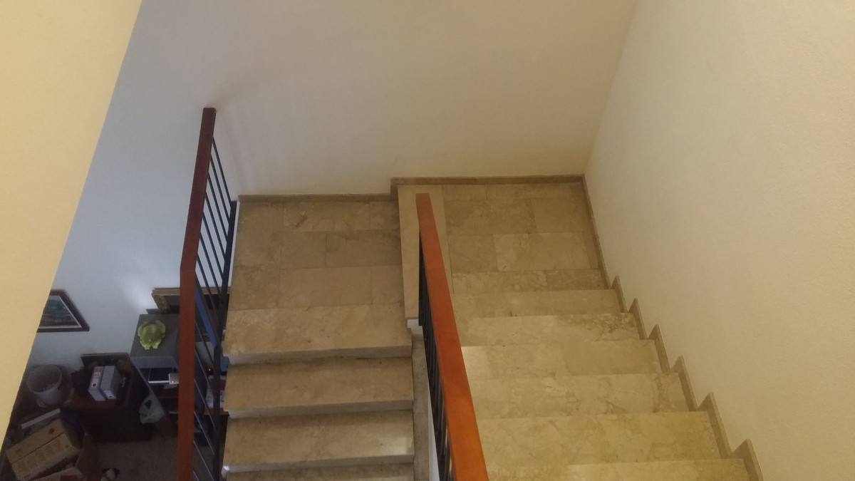Se vende Hostal de 11 dormitorios en Costa Del Sol, Málaga, España