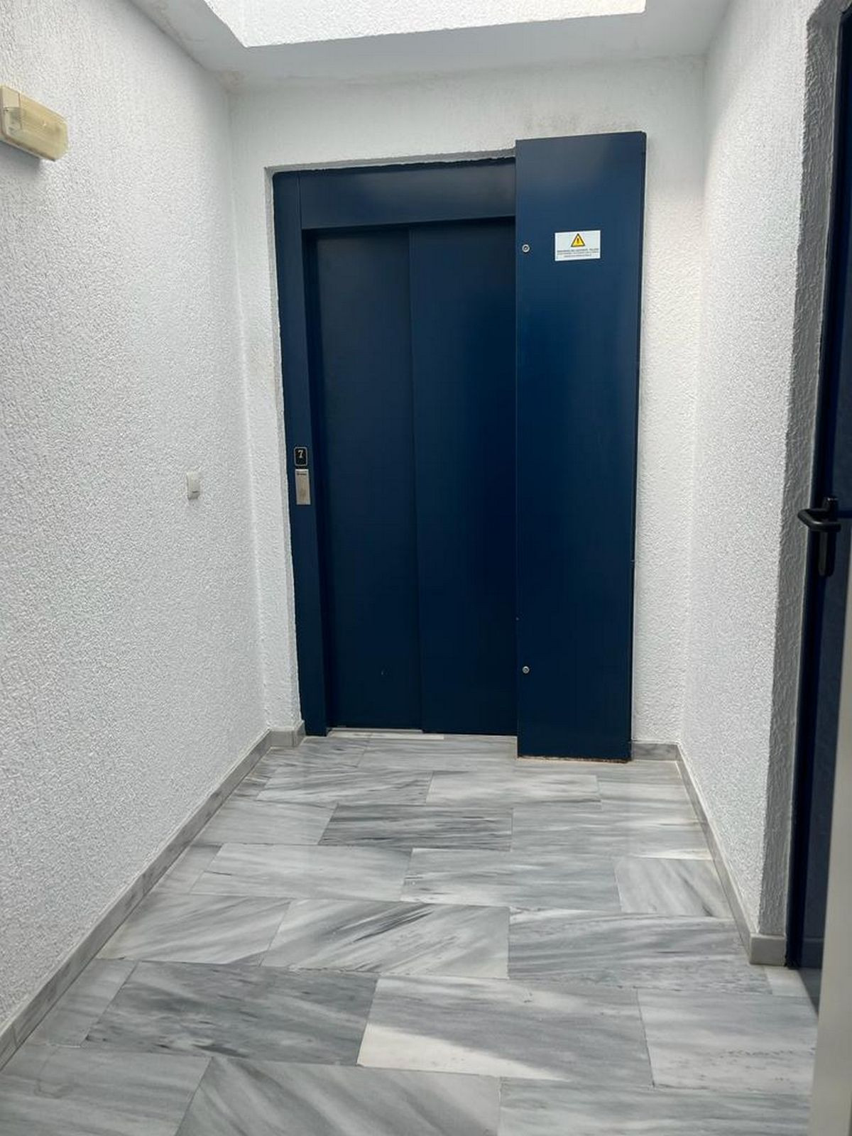 3 Bed Apartment for sale in Estepona Costa Del Sol, Málaga, Spain