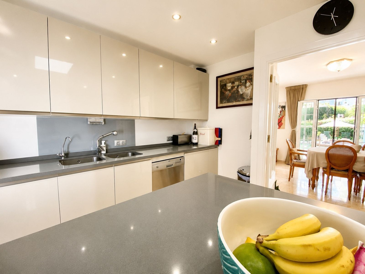 3 Bed Townhouse for sale in Benamara Costa Del Sol, Málaga, Spain