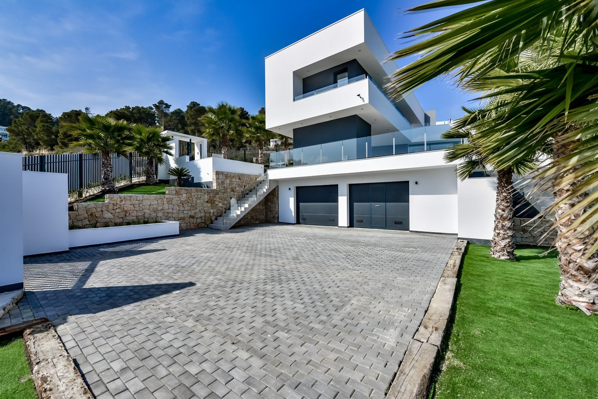 3 Bed Townhouse for sale in Javea Costa Blanca, Alicante, Spain