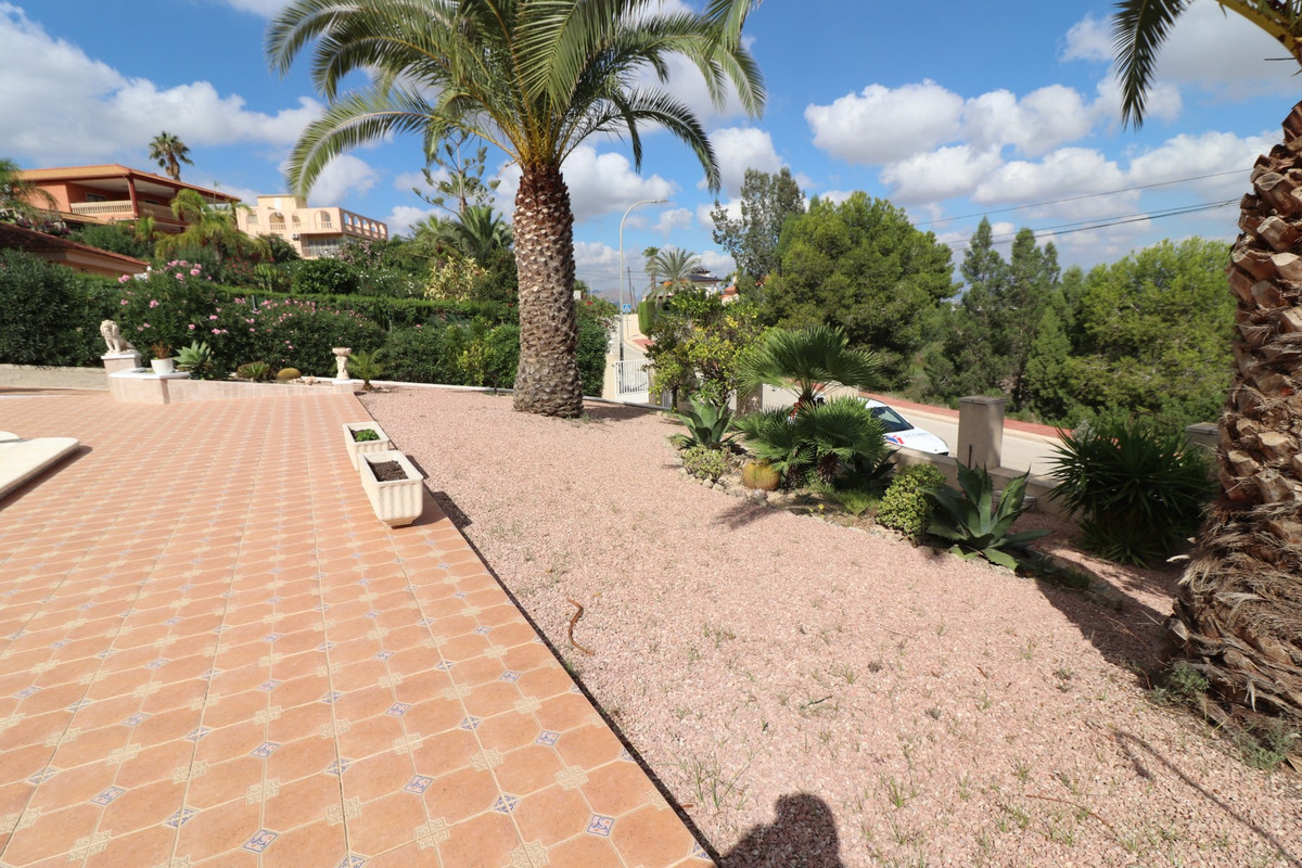 Se vende Villa - Chalet de 3 dormitorios en Costa Blanca, Alicante, España