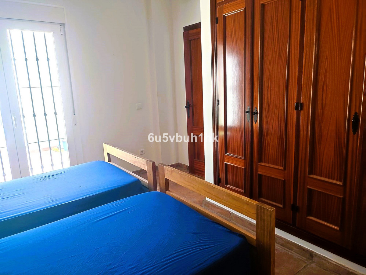 9 Bed Townhouse for sale in Arenas Costa Del Sol East, Málaga, Spain