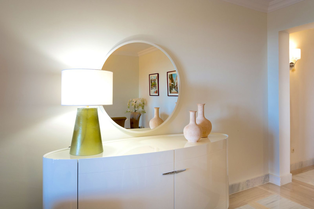 3 Bed Apartment for sale in La Quinta Costa Del Sol, Málaga, Spain