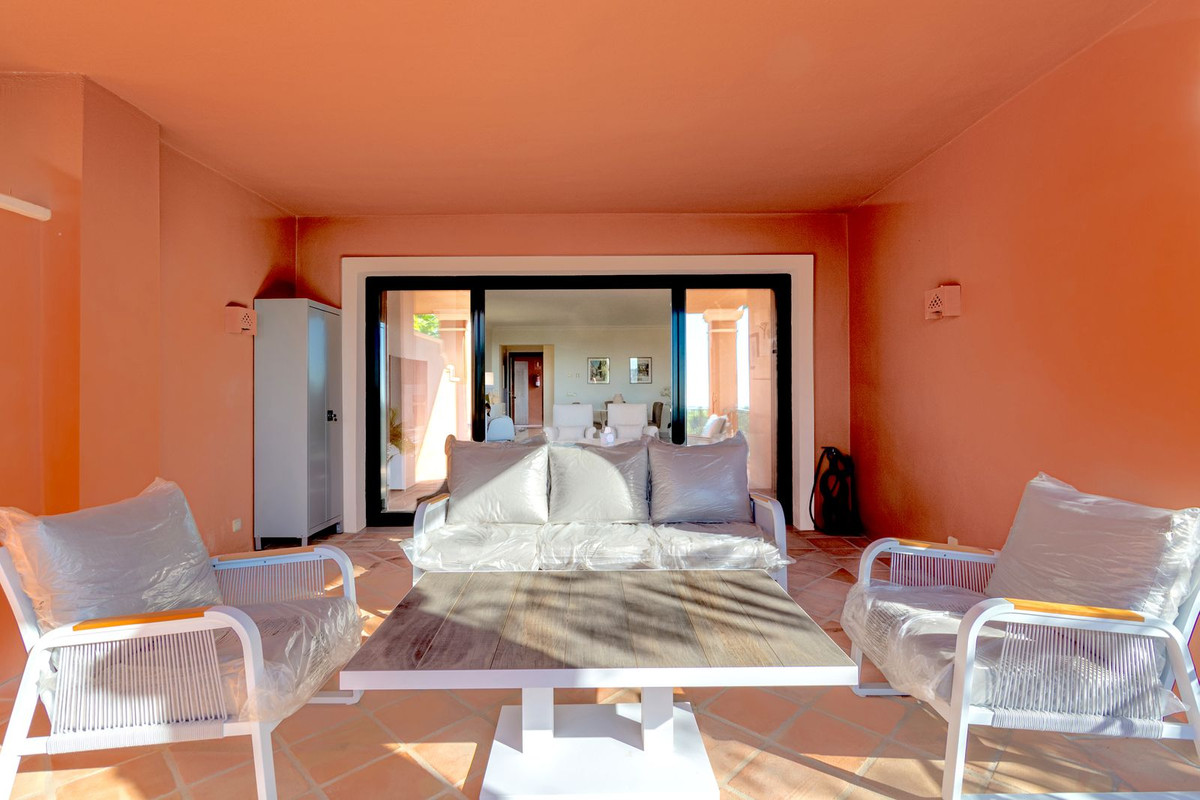 3 Bed Apartment for sale in La Quinta Costa Del Sol, Málaga, Spain