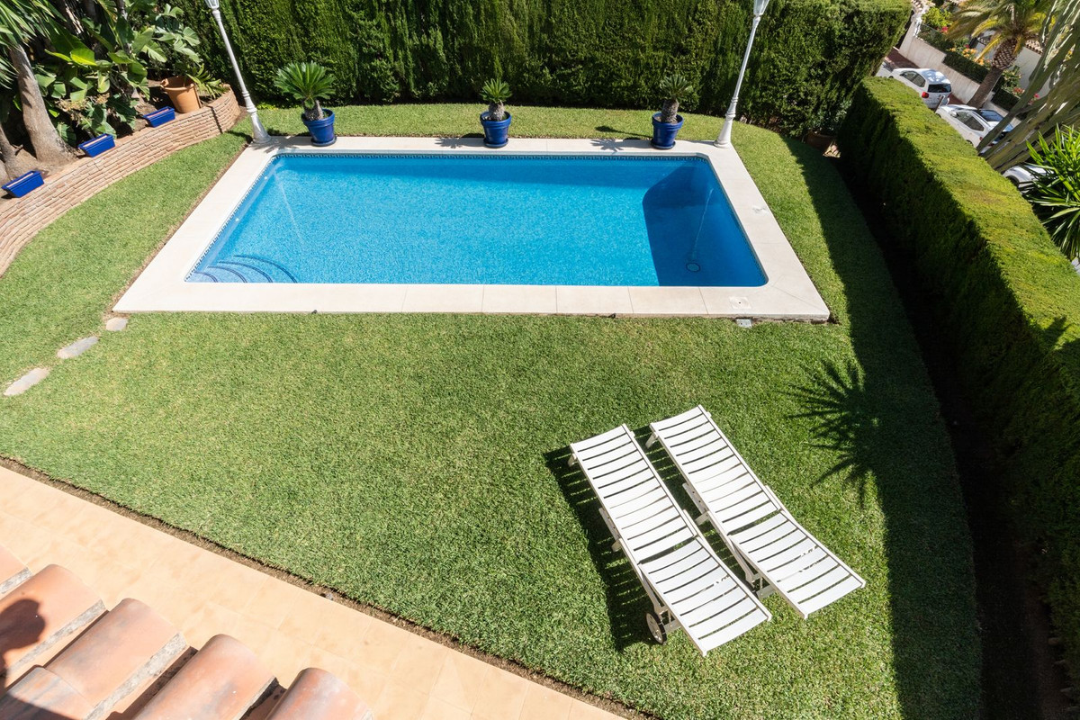 3 Bed Townhouse for sale in Torrenueva Costa Del Sol, Málaga, Spain