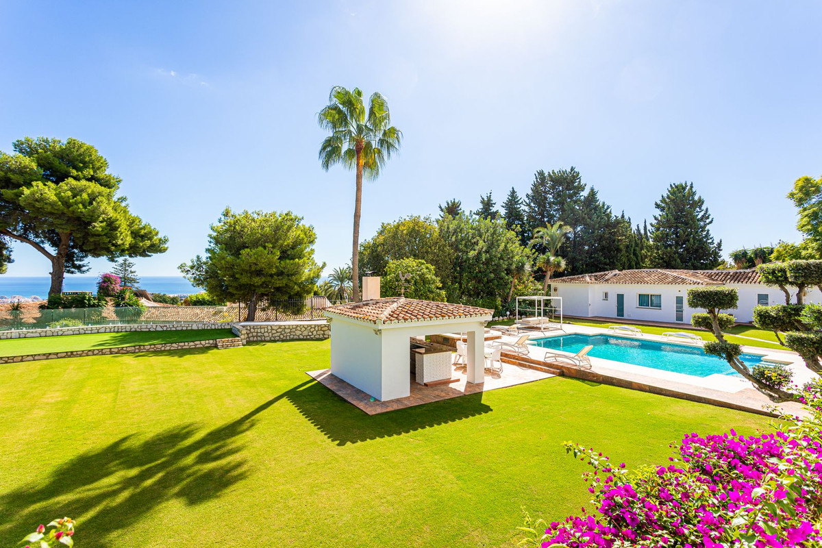 Se vende Villa - Chalet de 8 dormitorios en Costa Del Sol, Málaga, España