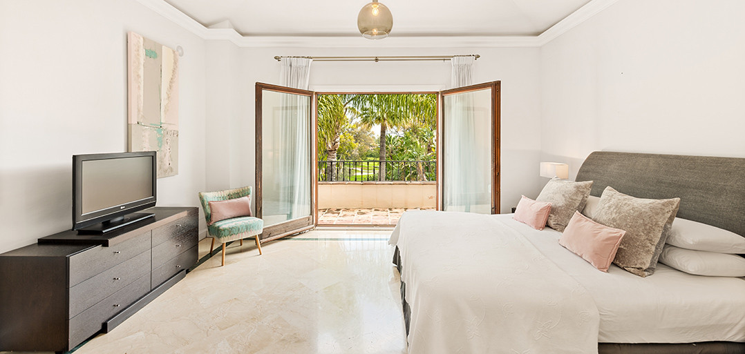 Se vende Villa - Chalet de 6 dormitorios en Costa Del Sol, Málaga, España