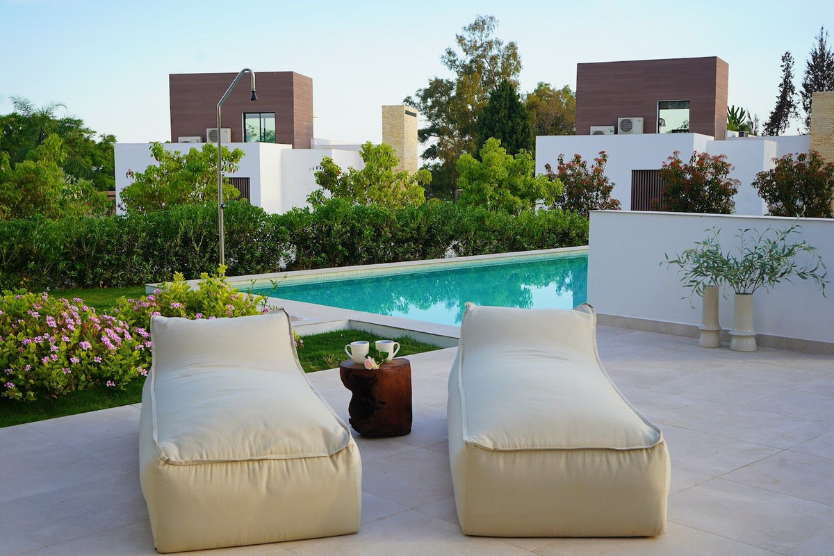 Se vende Villa - Chalet de 5 dormitorios en Costa Del Sol, Málaga, España