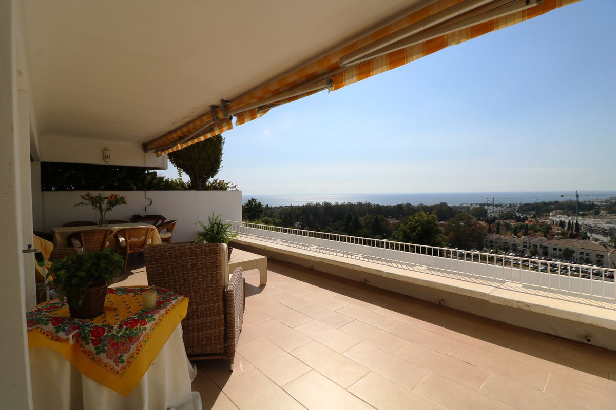2 Bed Apartment for sale in Marbella Costa Del Sol, Málaga, Spain