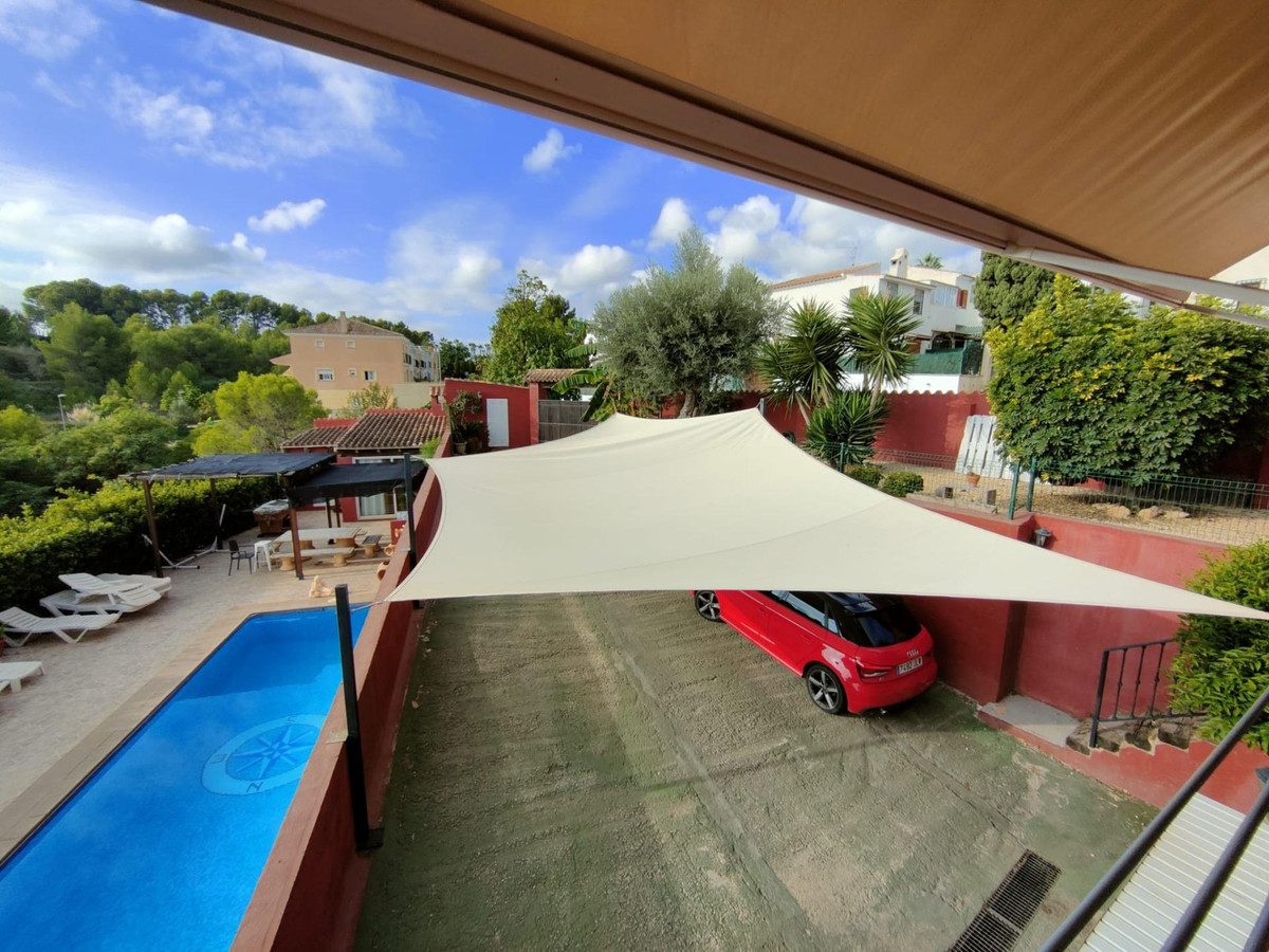 4 Bed Townhouse for sale in La Nucia Costa Blanca, Alicante, Spain
