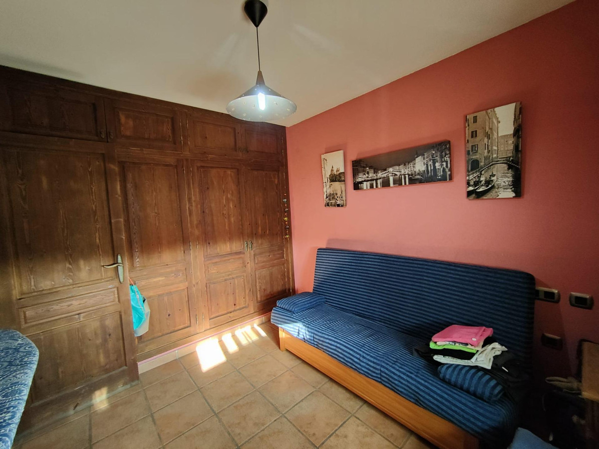 4 Bed Townhouse for sale in La Nucia Costa Blanca, Alicante, Spain