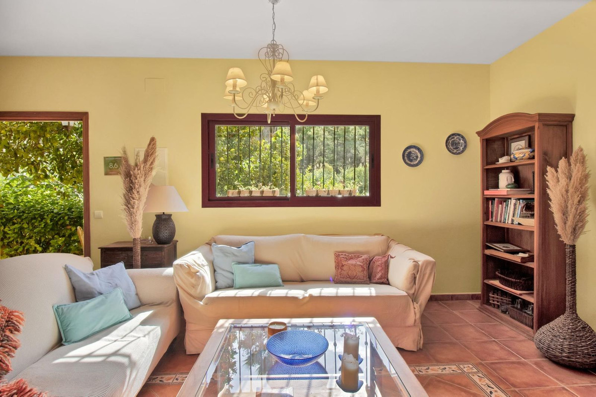 3 Bed Townhouse for sale in Ojén Costa Del Sol, Málaga, Spain