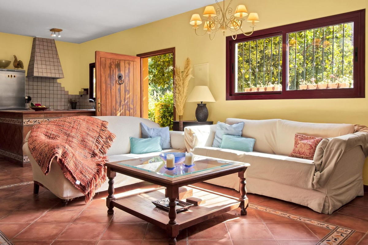 3 Bed Townhouse for sale in Ojén Costa Del Sol, Málaga, Spain