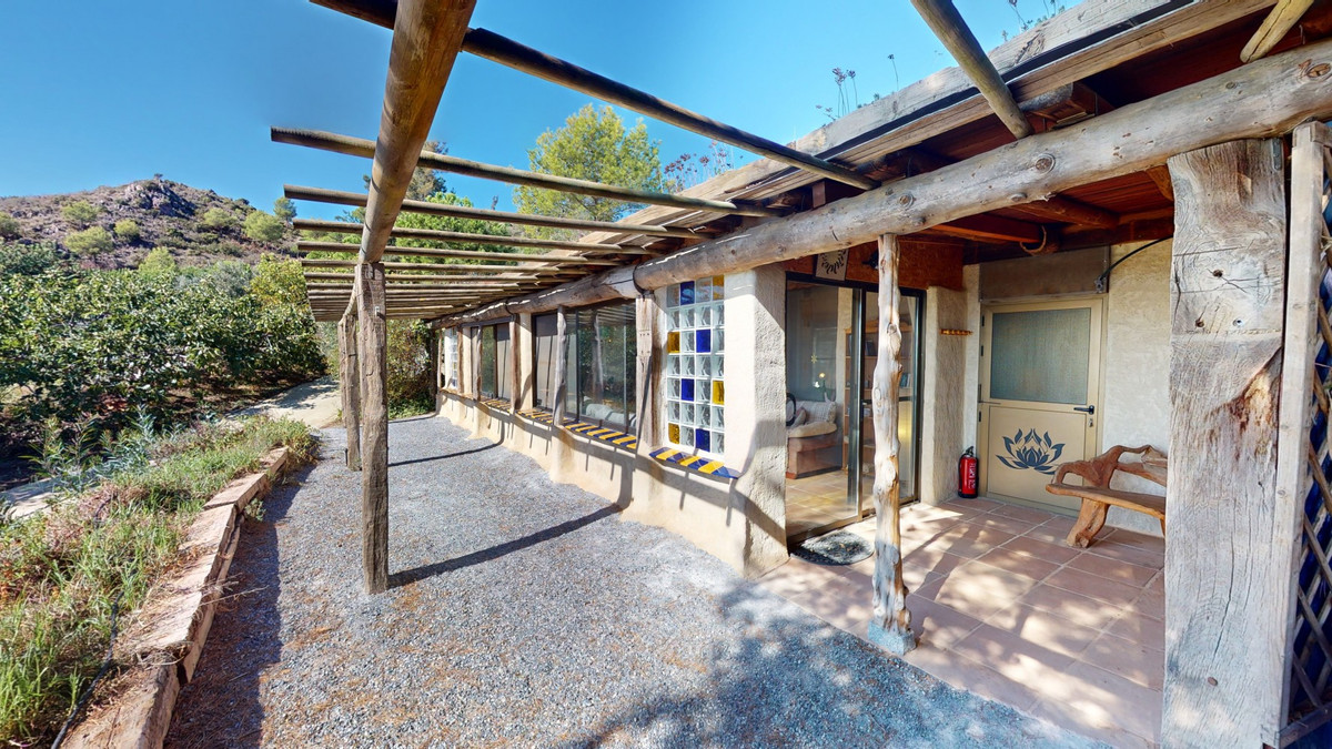 4 Bed Townhouse for sale in Nerja Costa Del Sol East, Málaga, Spain