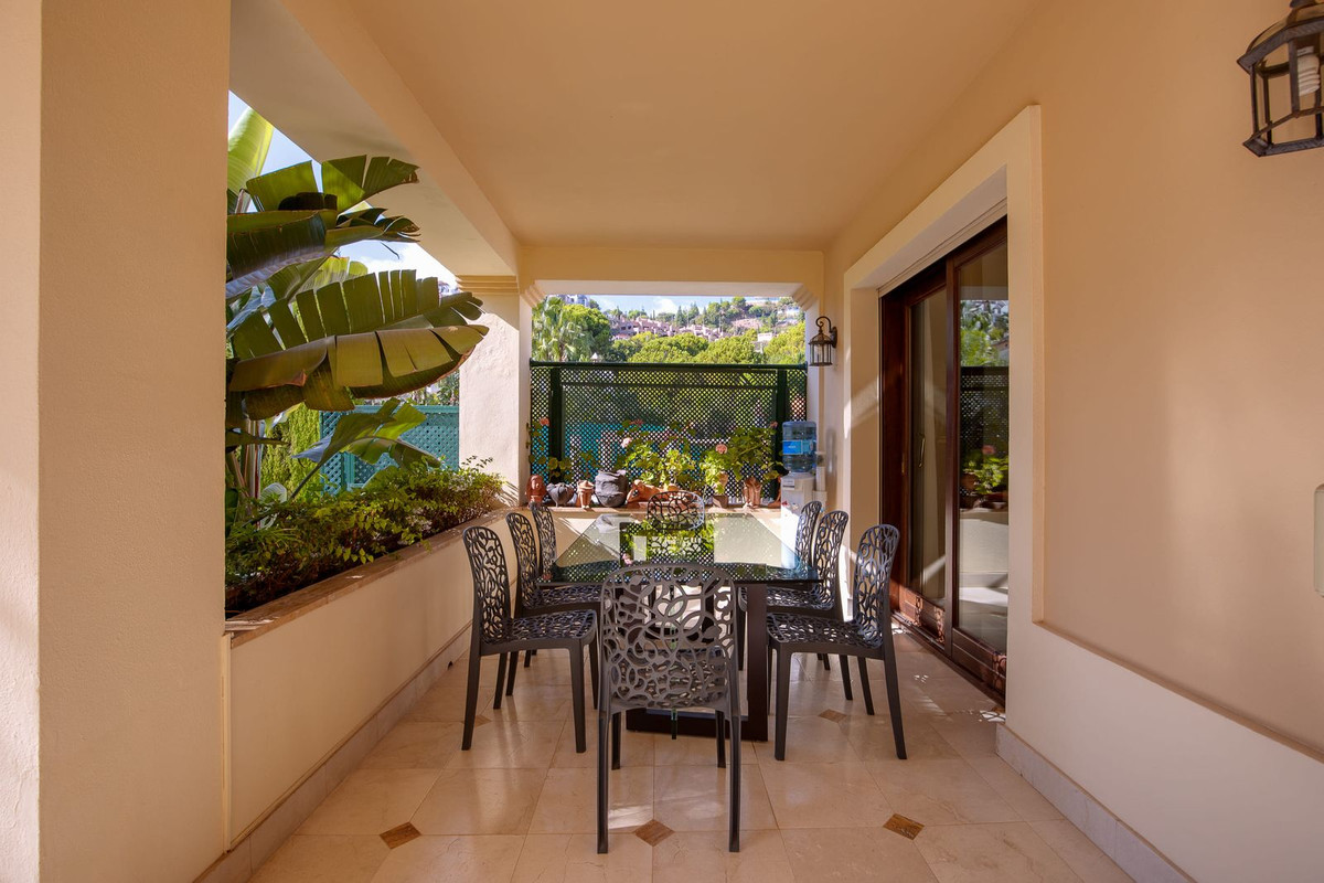 6 Bed Townhouse for sale in Los Arqueros Costa Del Sol, Málaga, Spain