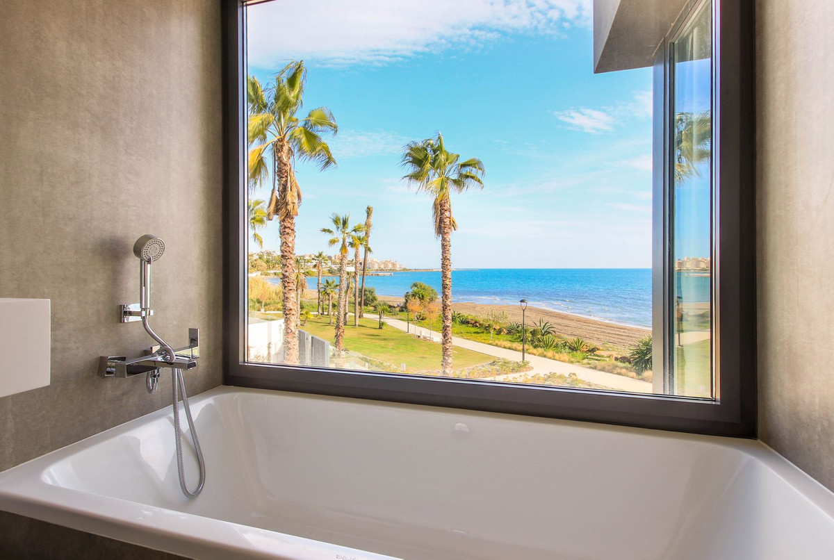 3 Bed Townhouse for sale in Estepona Costa Del Sol, Málaga, Spain