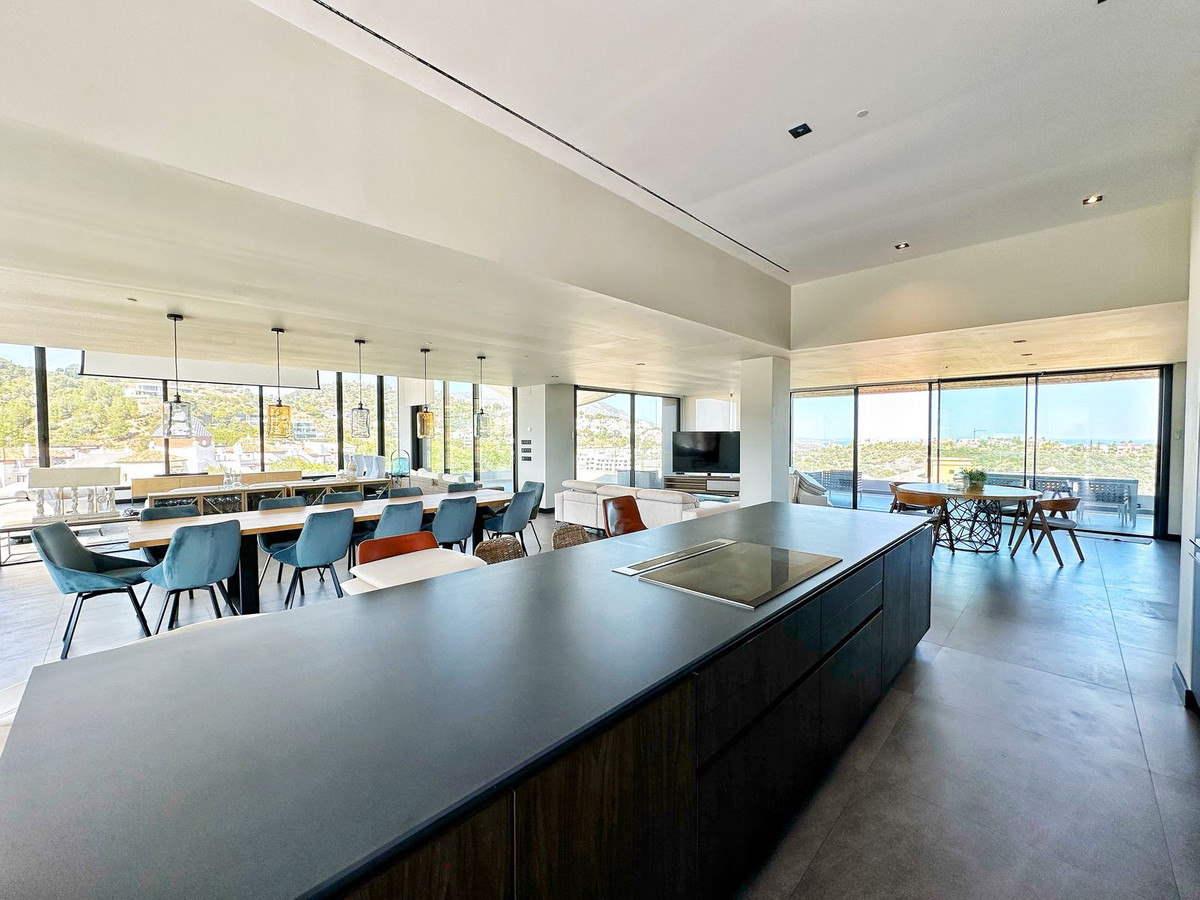 Se vende Villa - Chalet de 7 dormitorios en Costa Del Sol, Málaga, España