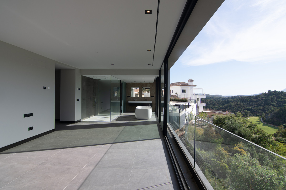 Se vende Villa - Chalet de 7 dormitorios en Costa Del Sol, Málaga, España