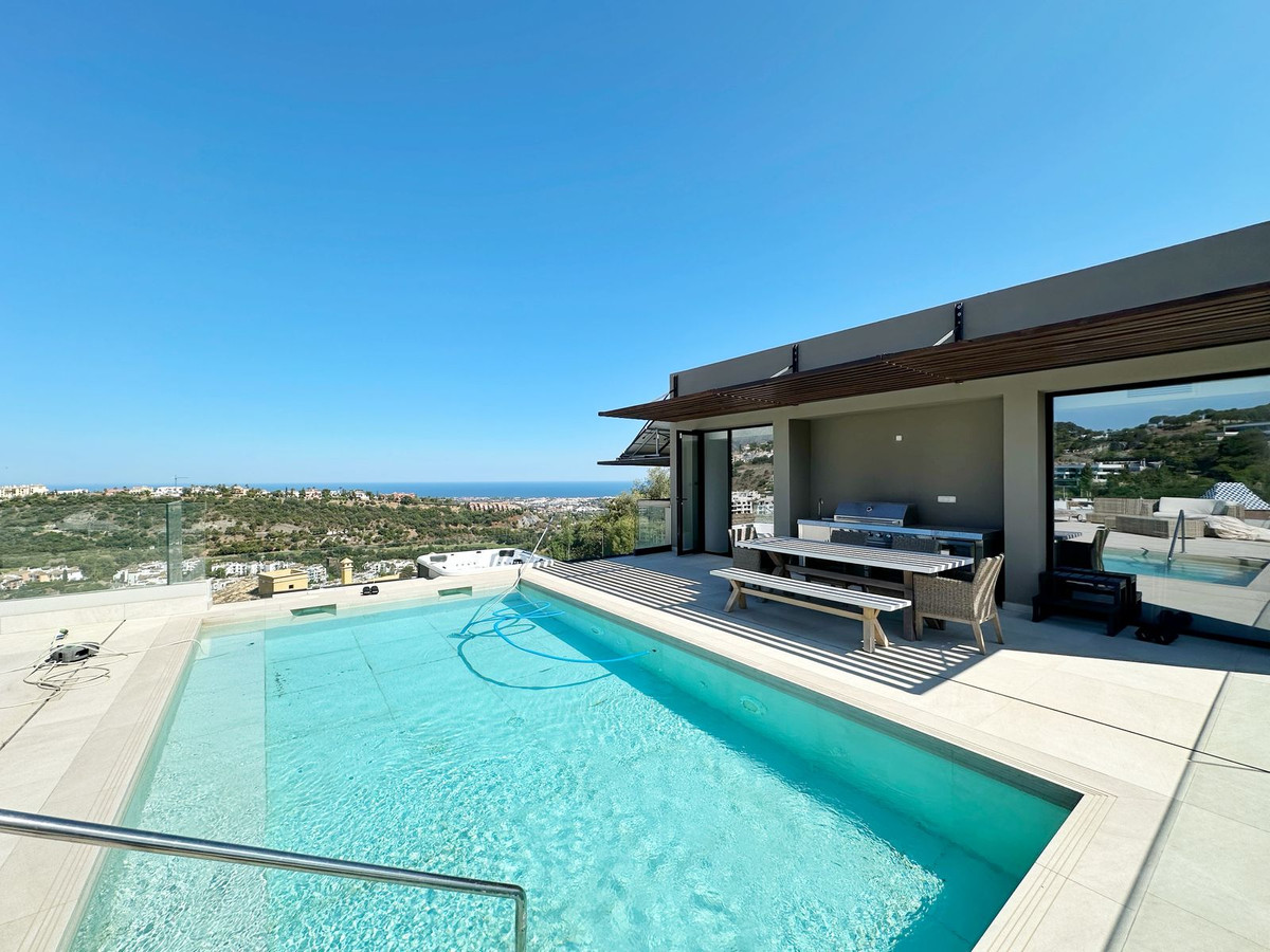 Se vende Villa - Chalet de 7 dormitorios en Costa Del Sol, Málaga, España