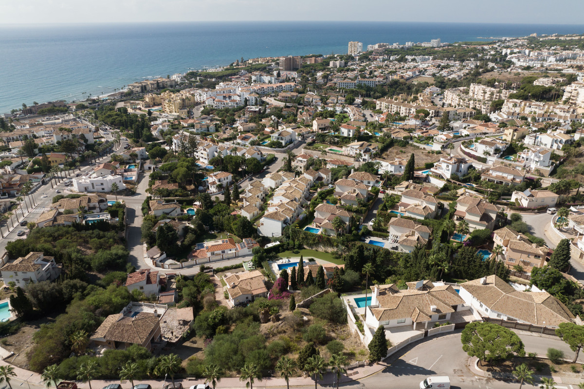 Plots for sale in Riviera Del Sol Costa Del Sol, Málaga, Spain