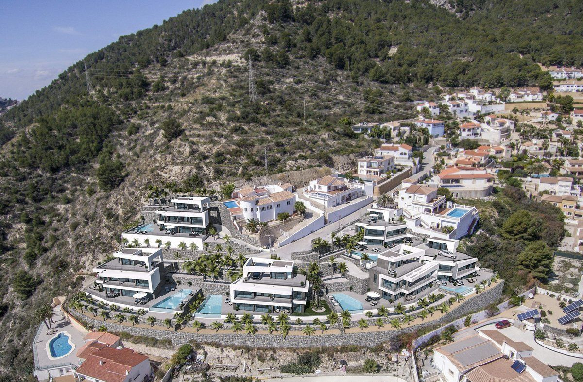 4 Bed Townhouse for sale in Calpe Costa Blanca, Alicante, Spain