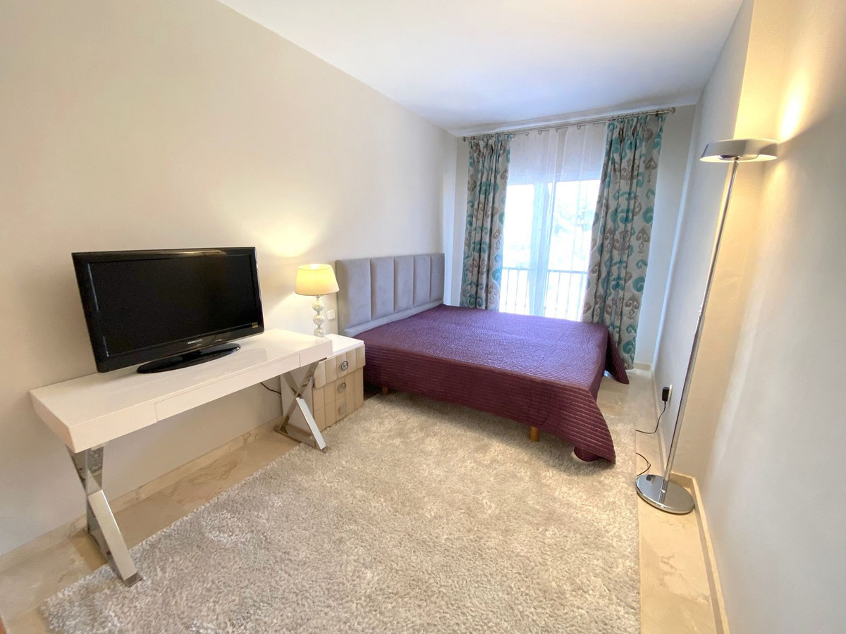 2 Bed Apartment for sale in Aloha Costa Del Sol, Málaga, Spain
