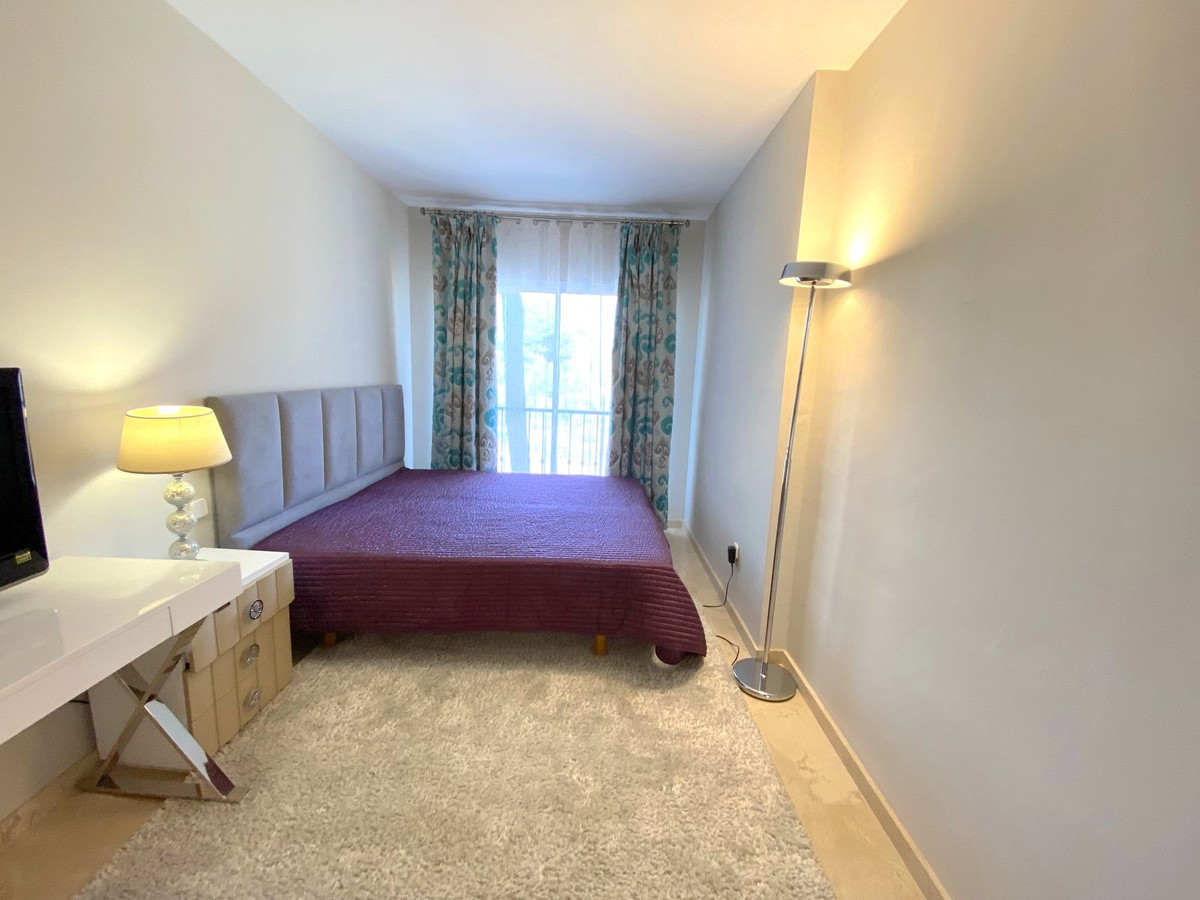 2 Bed Apartment for sale in Aloha Costa Del Sol, Málaga, Spain