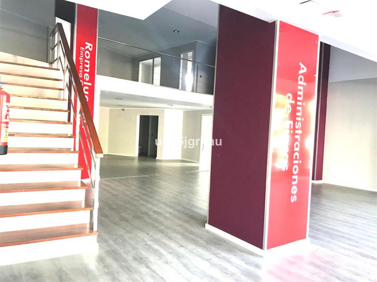 Se vende Local comercial  en Costa Del Sol, Málaga, España