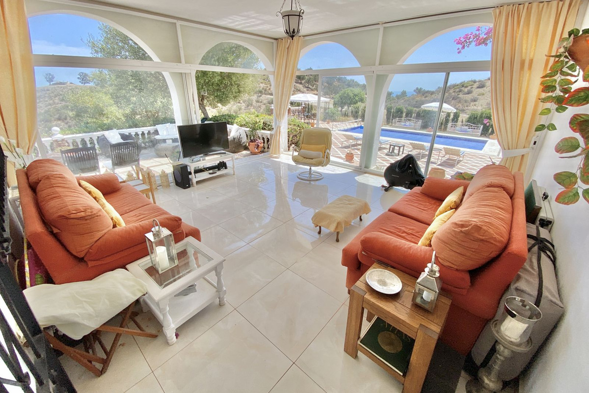 4 Bed Townhouse for sale in La Cala De Mijas Costa Del Sol, Málaga, Spain