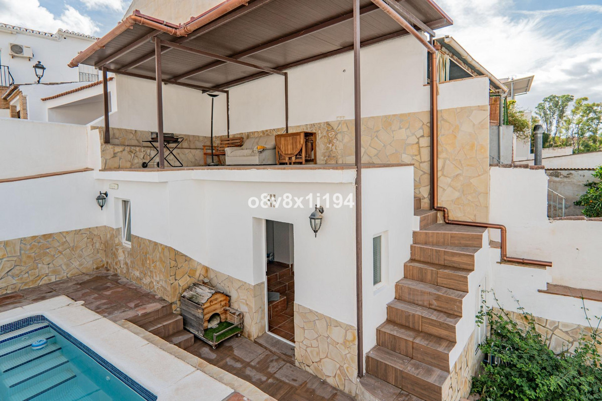 Se vende Villa - Chalet de 4 dormitorios en Costa Del Sol, Málaga, España