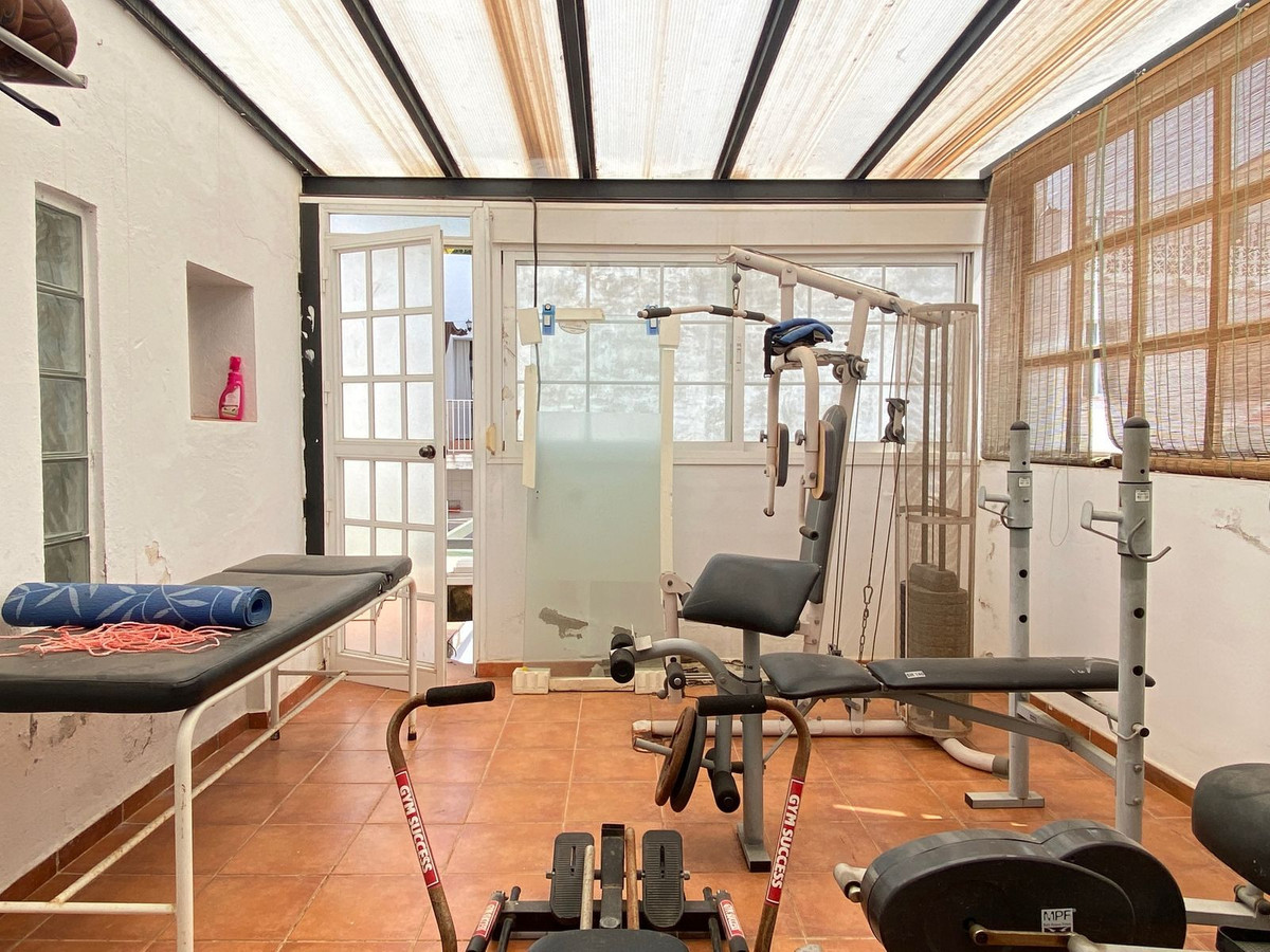 Se vende Adosada de 7 dormitorios en Costa Del Sol, Málaga, España