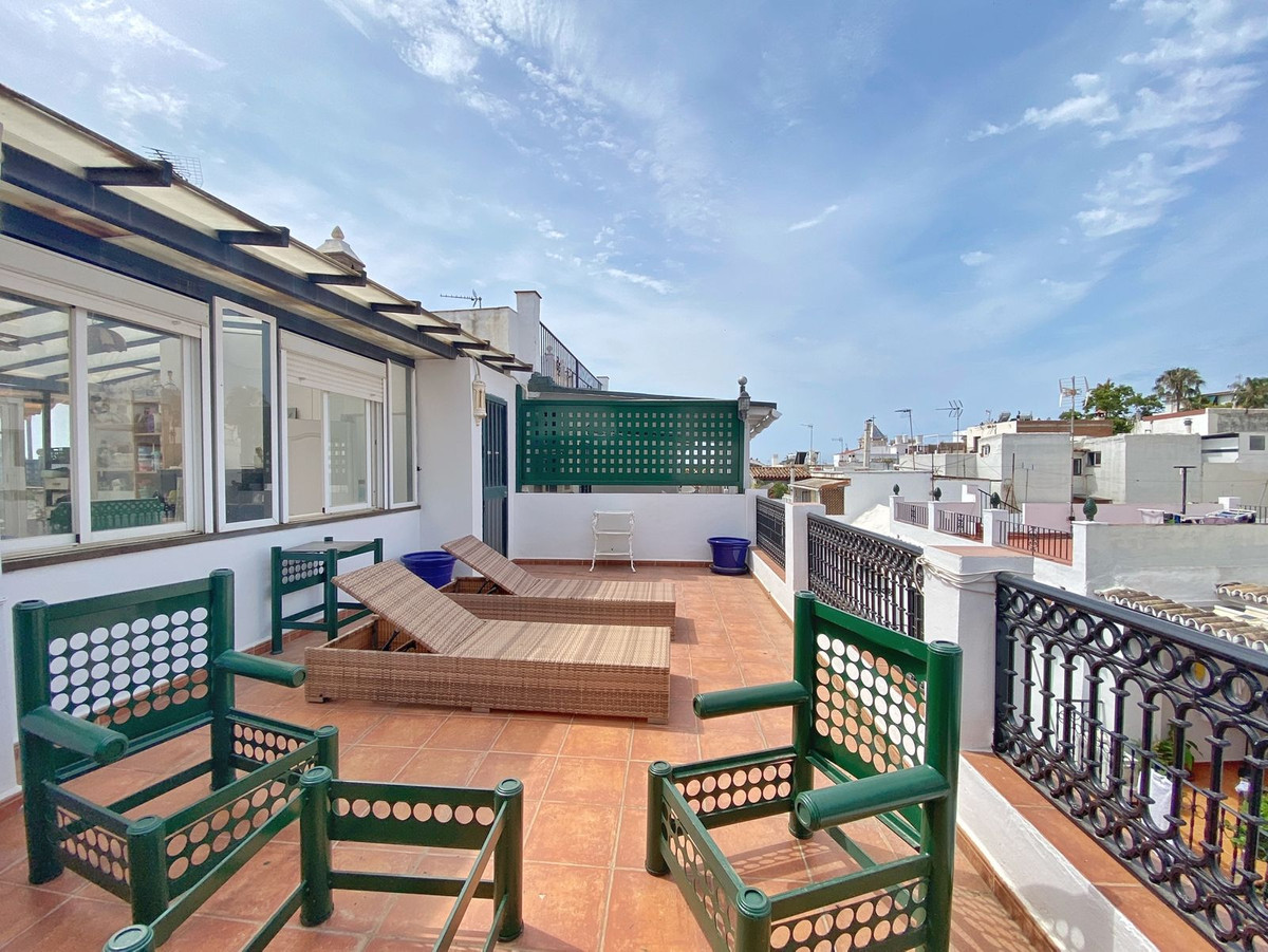 Se vende Adosada de 7 dormitorios en Costa Del Sol, Málaga, España