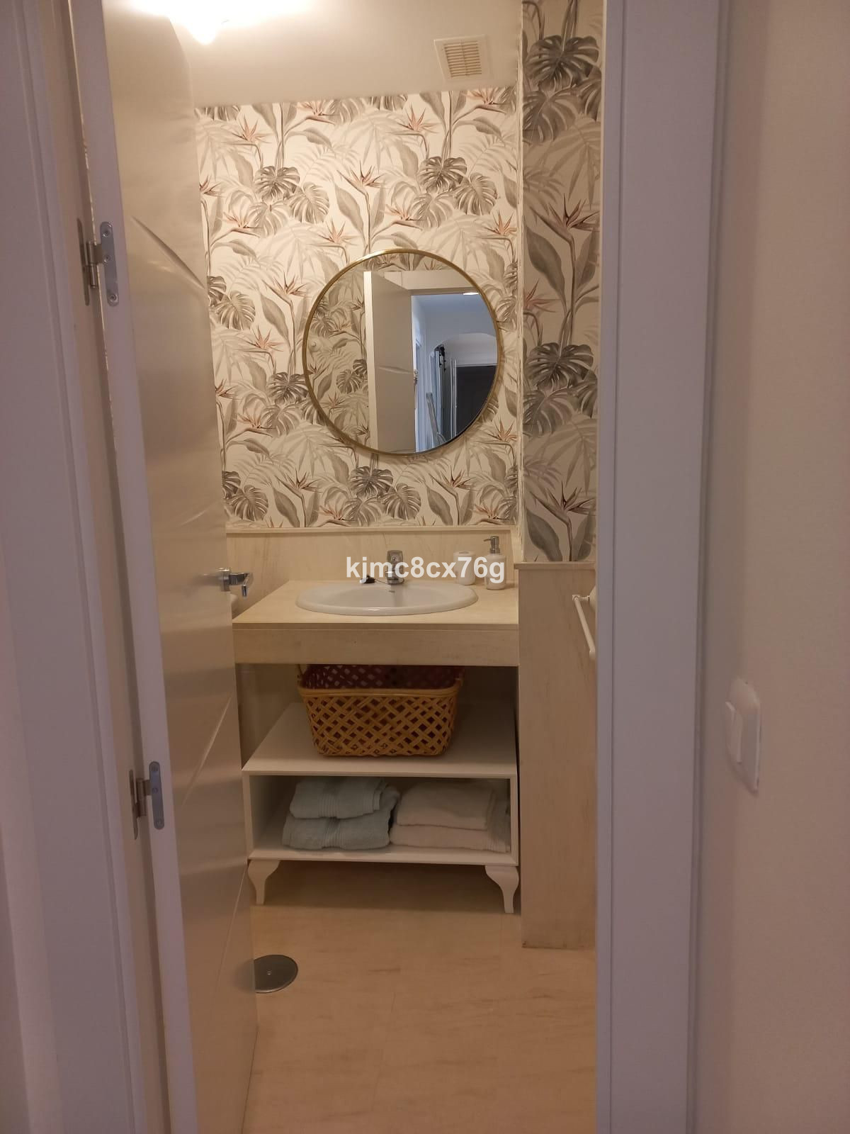 3 Bed Apartment for sale in Calahonda Costa Del Sol, Málaga, Spain