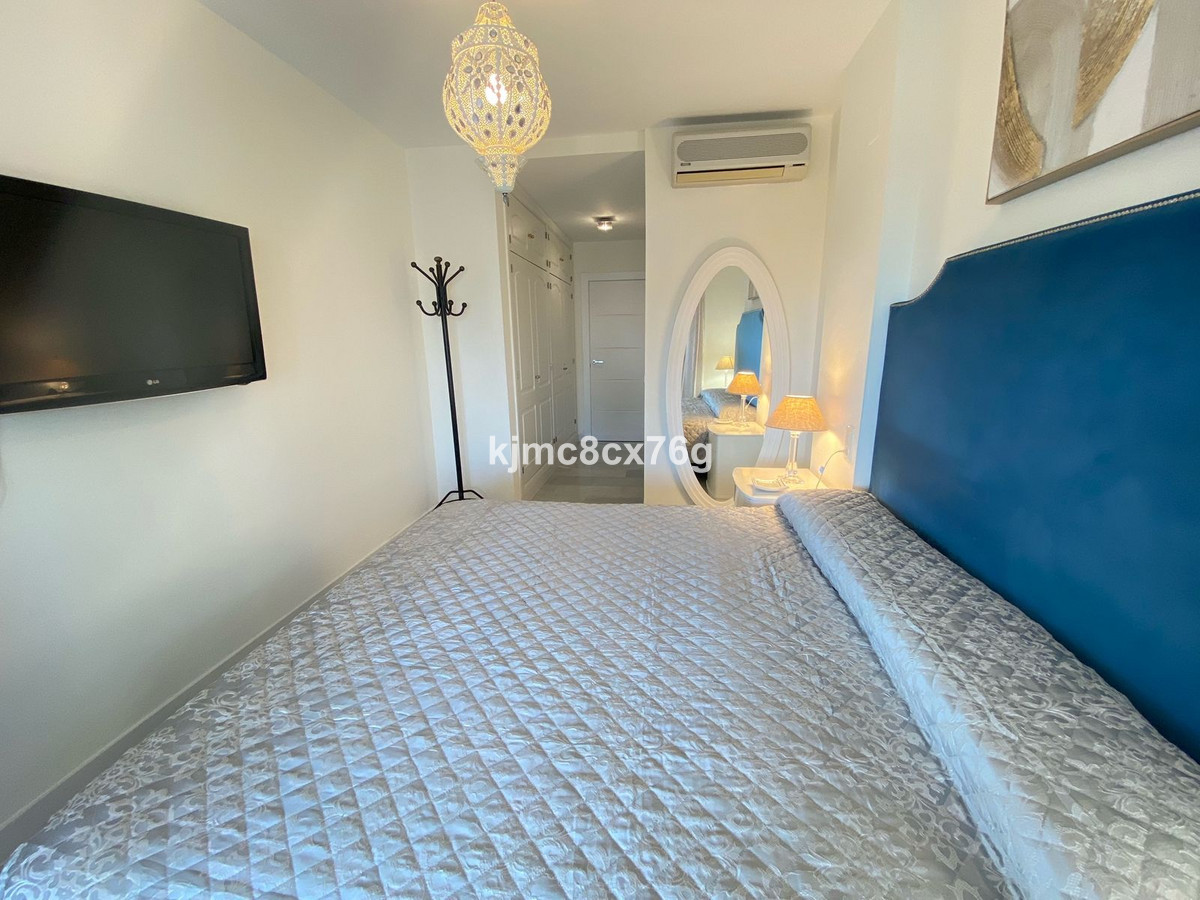 3 Bed Apartment for sale in Calahonda Costa Del Sol, Málaga, Spain