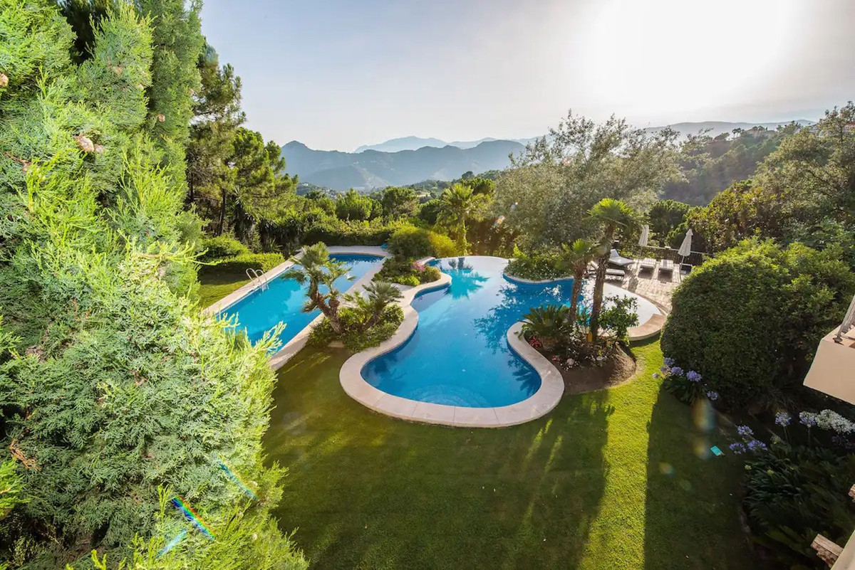 Se vende Villa - Chalet de 8 dormitorios en Costa Del Sol, Málaga, España