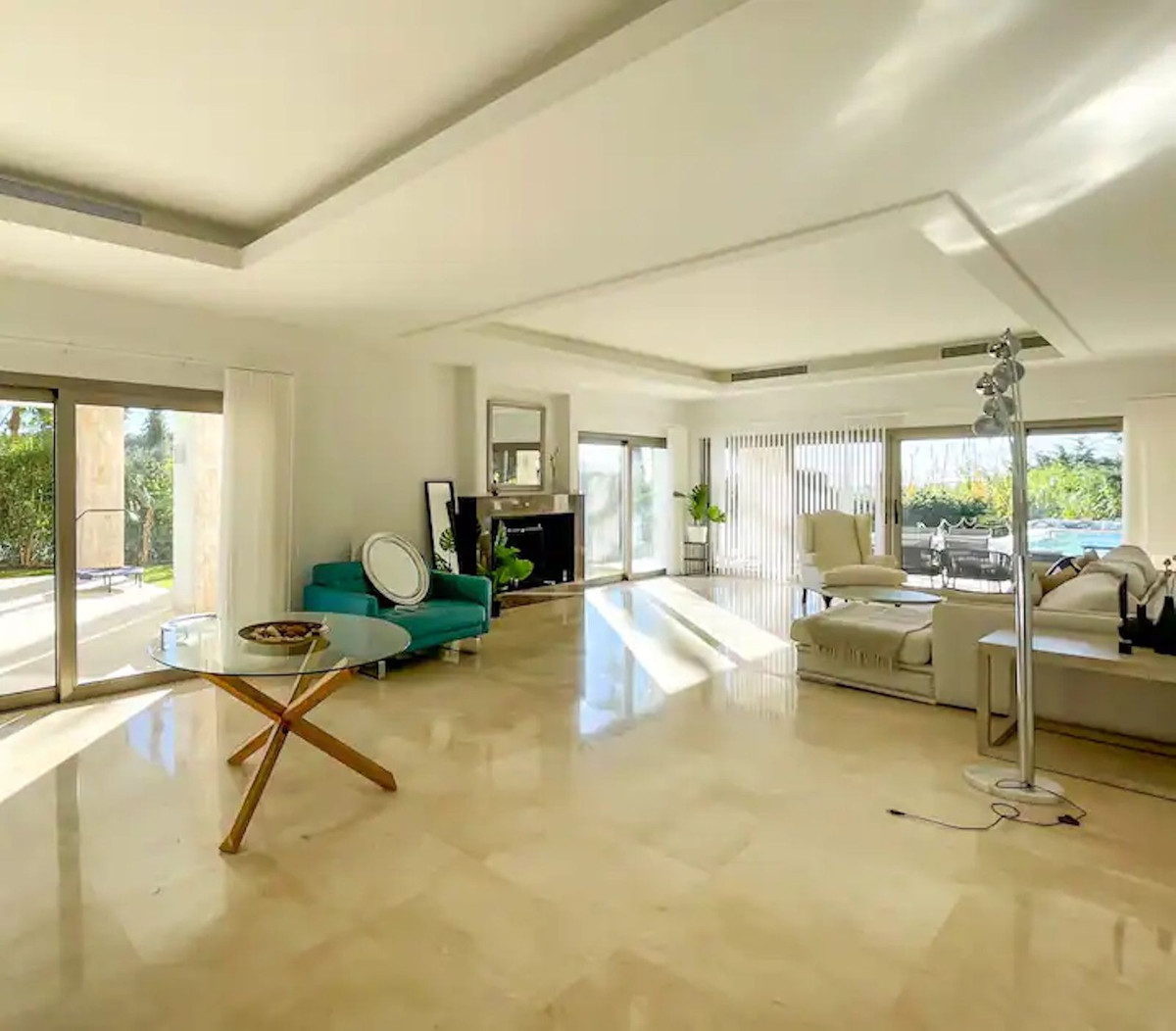 Se vende Villa - Chalet de 5 dormitorios en Costa Del Sol, Málaga, España